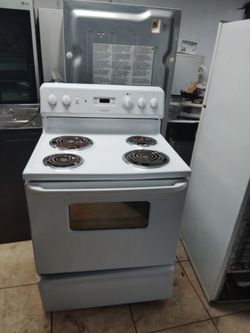 ELECTRIC STOVE EVERYTHING GOOD
