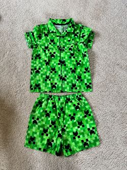 Minecraft pajama kids size 7, new