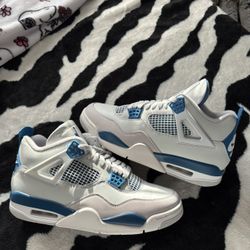 Jordan 4 Military Blue 