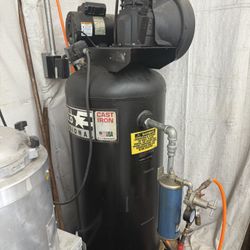 Cambell Hausfeld 6hp 60gal Air Compressor 