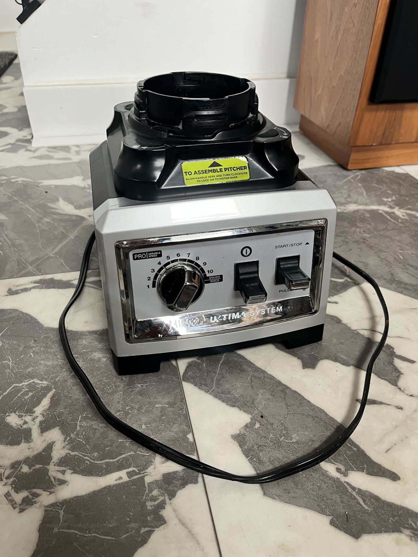 Blender Motor Base Ninja Bl820-30 120v, 60Hz, 1500W Max