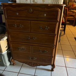 ❤️BEAUTIFUL FRENCH PROVINCIAL SOLID WOOD TALL CHEST/5 DRAWER
