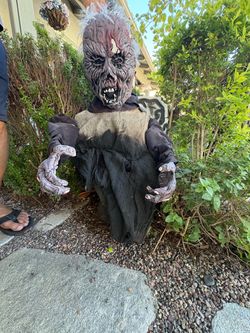 Halloween decorations￼