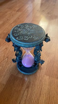 Disney haunted mansion hourglass