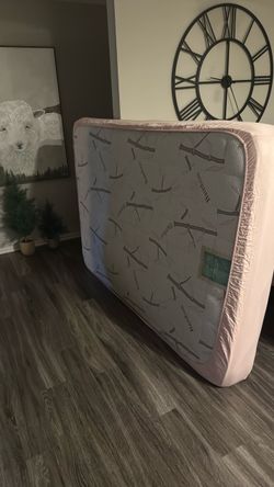 Full size mattress