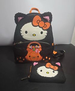 Loungefly Halloween Sanrio Exclusive Hello Kitty Costume Sherpa Glow Mini Backpack Wallet