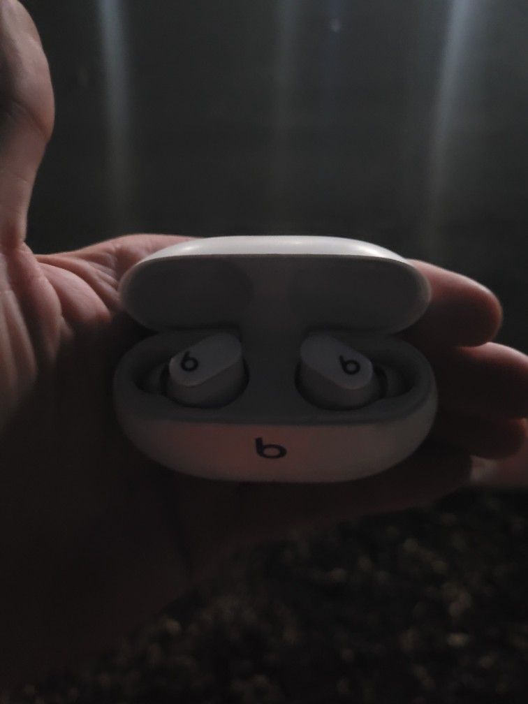 Beats Studio Pro +