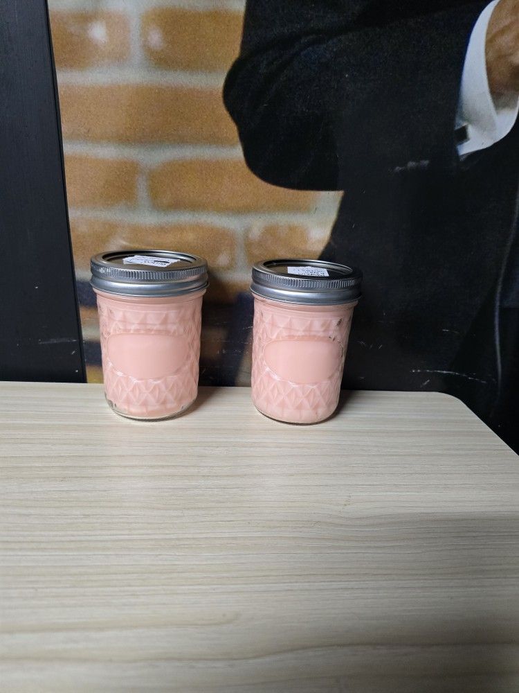 Homemade Pumpkin Pecan Scented Candle