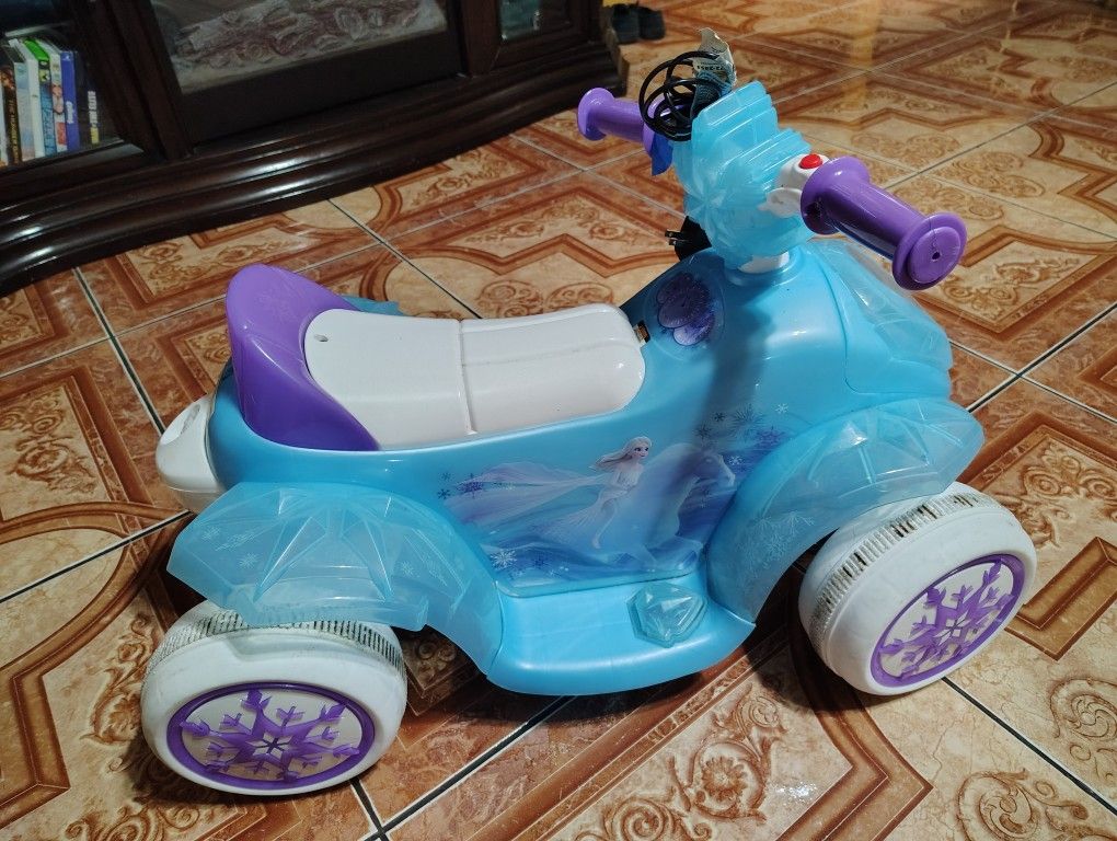 Frozen Kids Ride On Car