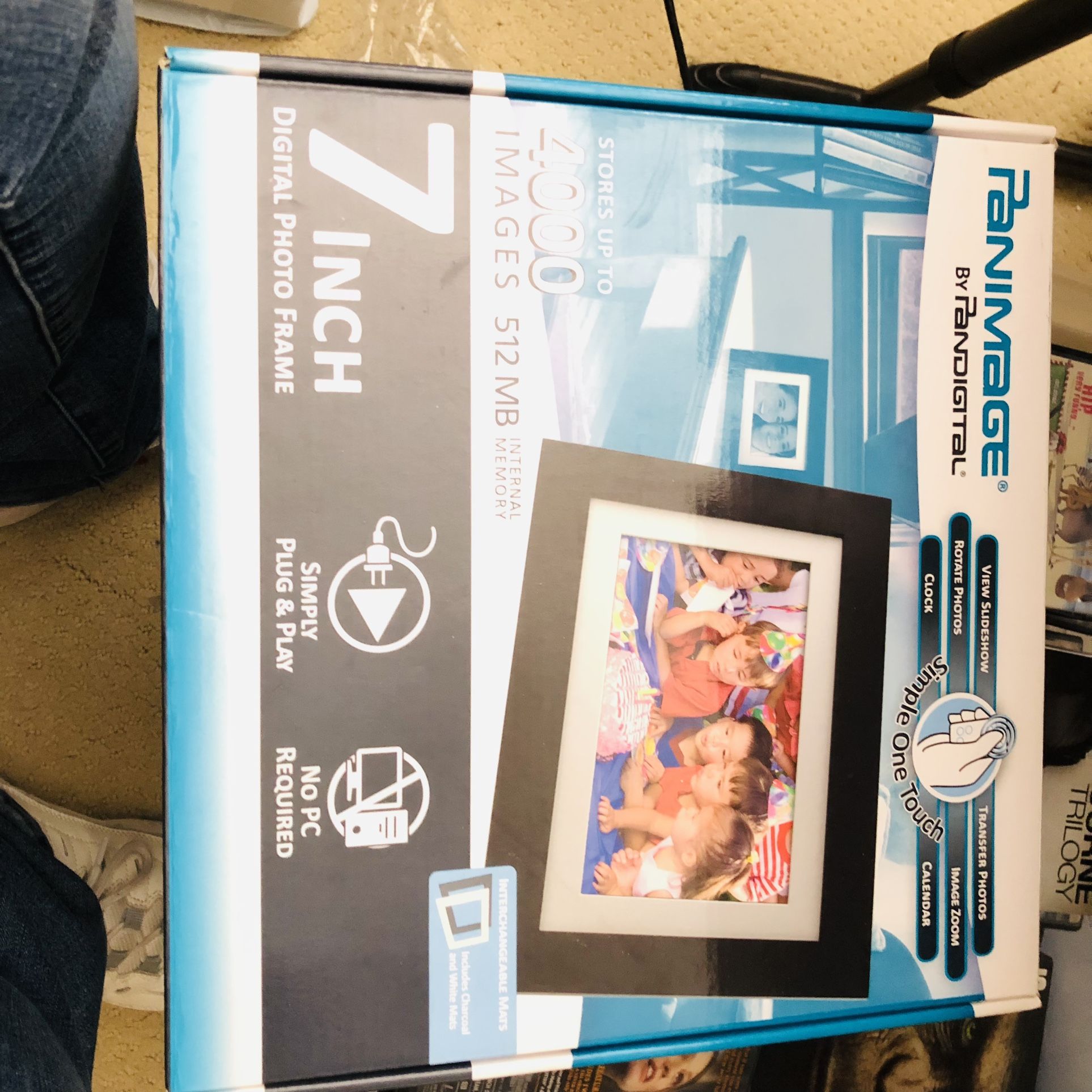 Panimage 7” Digital Photo Frame