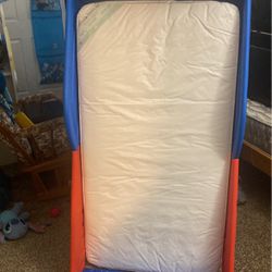 Spider-Man Toddler Bed/canopy And Mattress