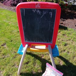 Kids Chalkboard And Easel 