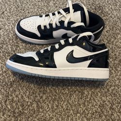 Jordan 1 Low SE 