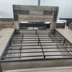 BED FRAME WITH STORAGE DRAWERS AND HEADBOARD BRAND NEW IN BOX!!!