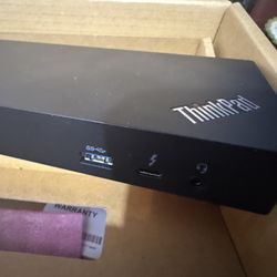 Lenovo ThinkPad Docking Station (BRAND NEW)
