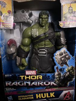 Marvel Thor: Ragnarok Interactive Gladiator Hulk