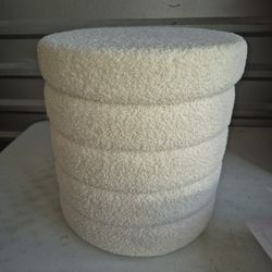 Fabric Round Storage Ottoman Footstool with Modern Flip Top Bench for Living Room, Bedroom, Ivory White Upholstery, 