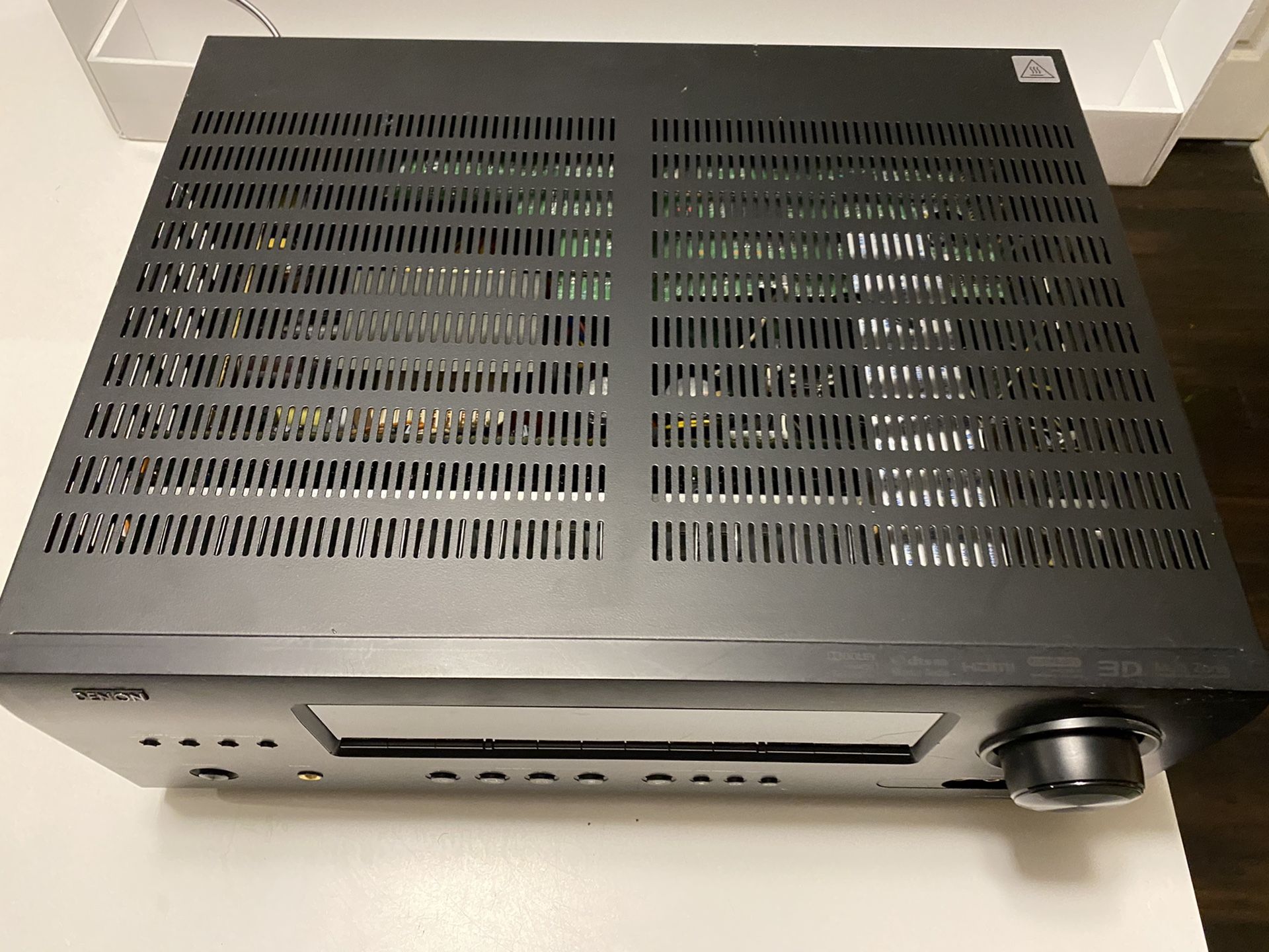 Denon AVR1712 7.1CH AV Receiver TrueHD, DTSHD, DTS, HDMI and Dolby