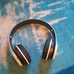 Wireless Bluetooth Headphones