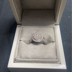 Ring /Jewelry/Wedding / 