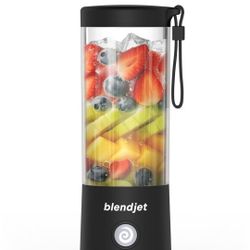 Mobile mini blender