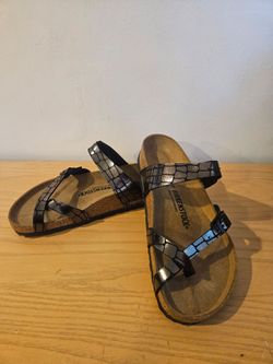 Brand New Birkenstock Mayari Embossed Sandal - Bronze - Size 42
