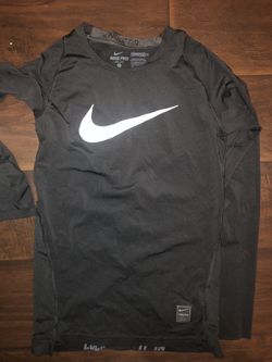 Thermo long sleeve size L (fitted ) Football pants size Large I have 2