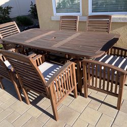 Acacia Wood Patio Set  Table With 6 chairs With Cushions 
