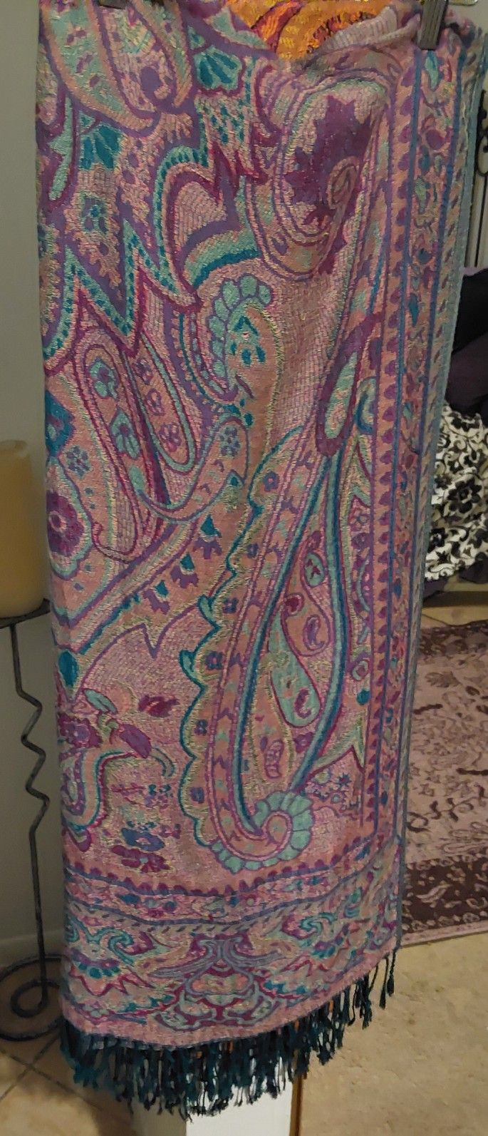 PASHMINA SCARF AND WRAP