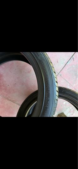 Tires very good condition 205/40R16