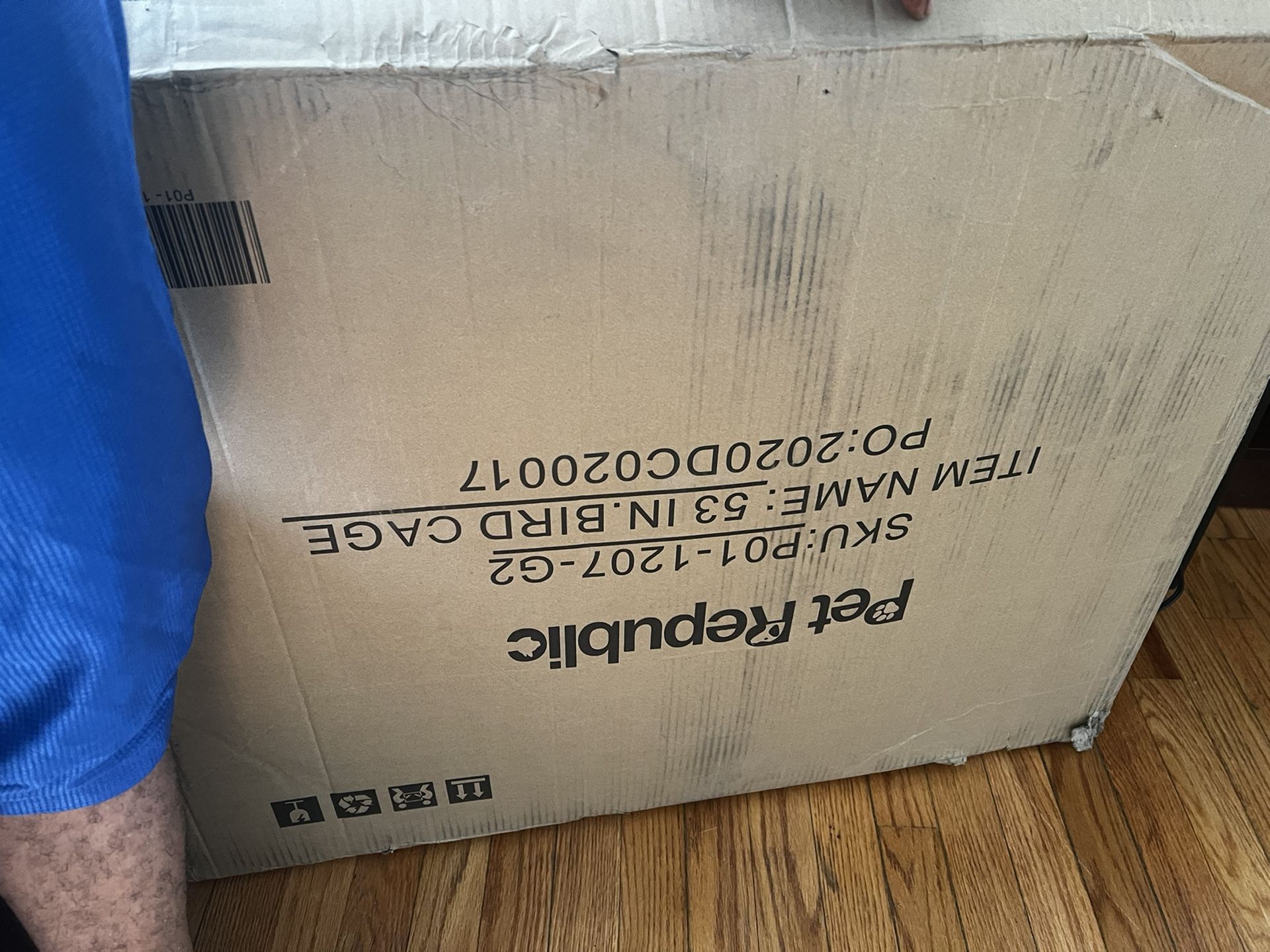 53” Bird Cage Ready For Sale. Taking Up Space