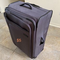 26” It Luggage