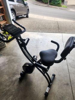 Exercise bike Maxkare collapsing