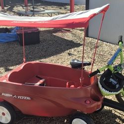 Radio Flyer Wagon With Roof Top