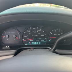 2003 Ford Taurus