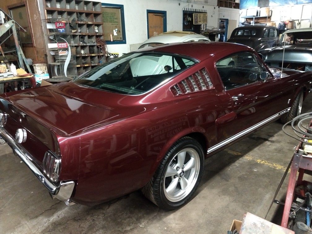 Classic muscle cars for sale, Mustang, camaro, Corvette, chevelle