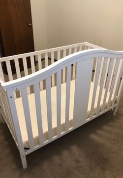 Baby crib