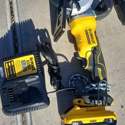 Dewalt 20v 4 1/2 Circular Saw Kit $120