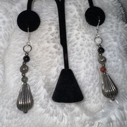 Vintage Artsy Silver-Tone Drop Earrings with Fluted Teardrops & Gemstones