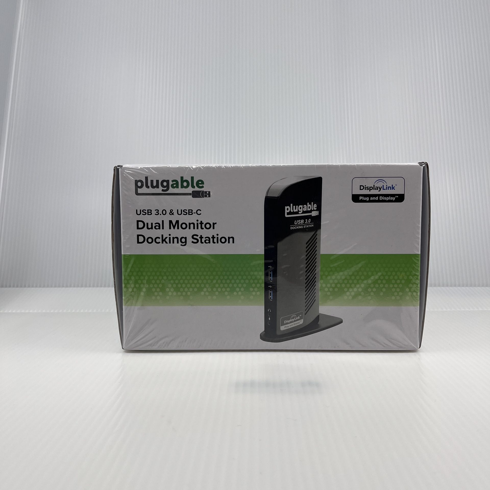 Plugable Universal Docking Station – Dual Monitor Support – $70 Only!