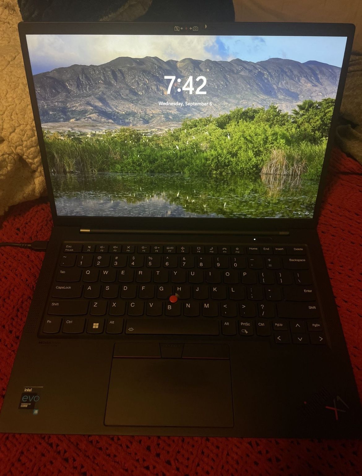 Lenovo Laptop Thinkad X1 Carbon Gen 9 Black Home/Business