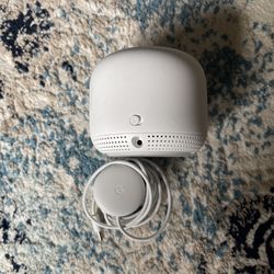 Google Nest Wifi Point Mesh Extender w/ Google Assistant