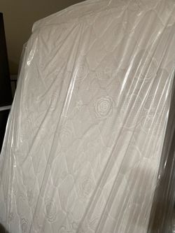 Twin Mattress New Sealed pick up can deliver