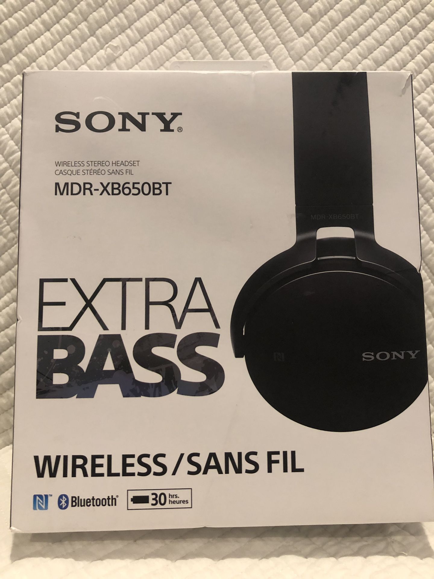 Sony MDR- XB650 BT headphones