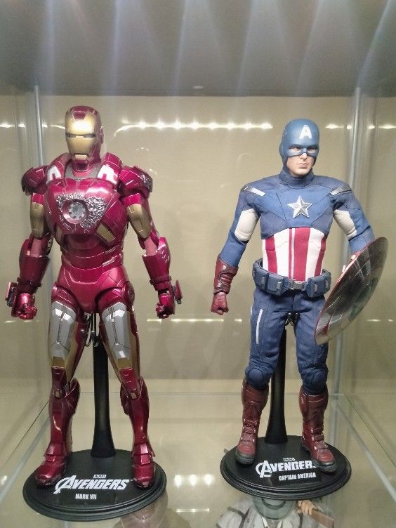 Hot Toys Avengers Iron Man And Captain America