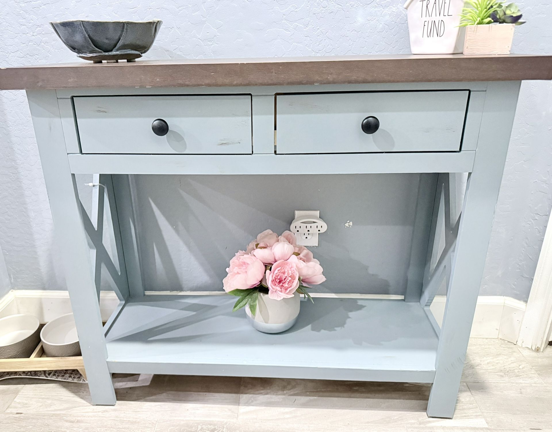 Entry Table/Accent Table/console