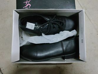 Boys Size 3 Tap/ Dance Shoes. Like NEW