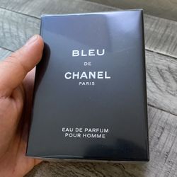 CHANEL BLEU  Mens New