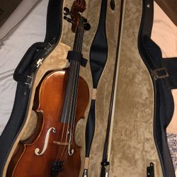 15” Viola With Bow And Case. 