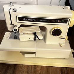 KENMORE  Sewing Machine 